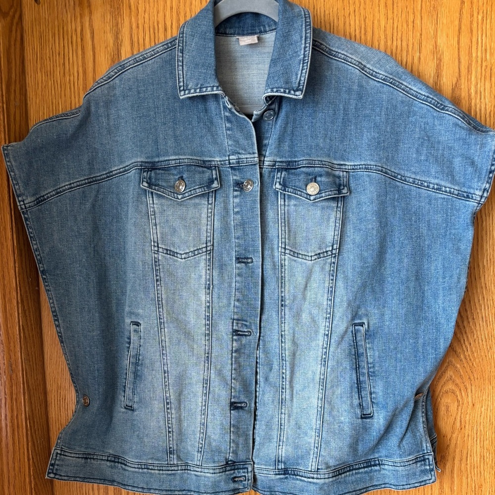 Chico’s NWOT Blue Denim Vest